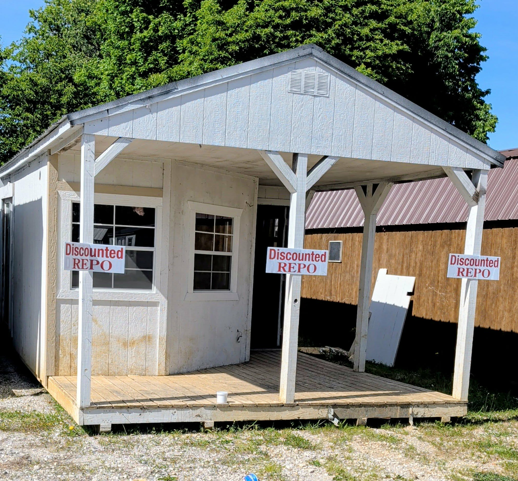 View details for 14 x 40 Deluxe Cabin